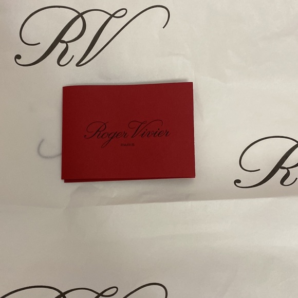 Authentic Roger Vivier Paris Red Shoe Box with Tissue and care card - Picture 6 of 9